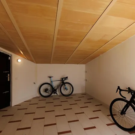 Bravissimo Vivaldi 4-5a, Monthly